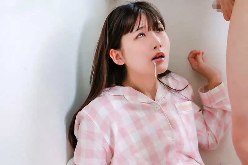 Anh trai ghen khi con ghệ có ghệ nên luôn bắt em ấy làm tình